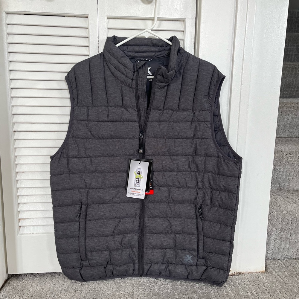 NWT Men's Gray Quilted Vest